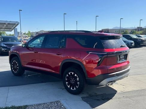 New 2026 Chevrolet Traverse Z71 w/ Enhanced Driving Package AWD/4WD image 19