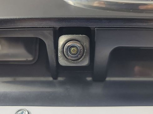 Used 2019 Subaru Forester Touring image 7