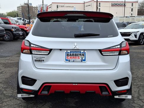 Used 2024 Mitsubishi Outlander Sport AWD image 5