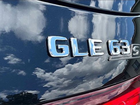 Used 2025 Mercedes-Benz GLE 63 AMG S image 21
