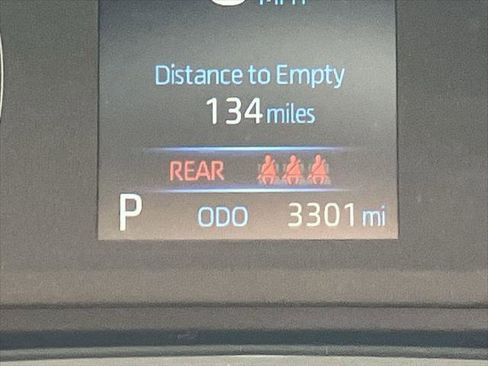 Certified 2025 Toyota Corolla SE image 19