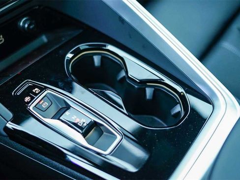 New 2025 Audi Q5 Premium Plus image 22