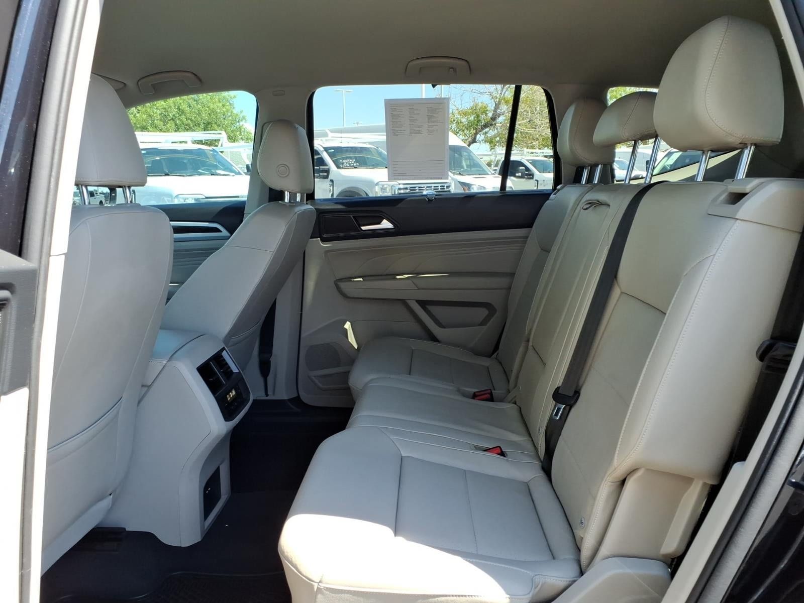 Used 2022 Volkswagen Atlas SE AWD/4WD image 18