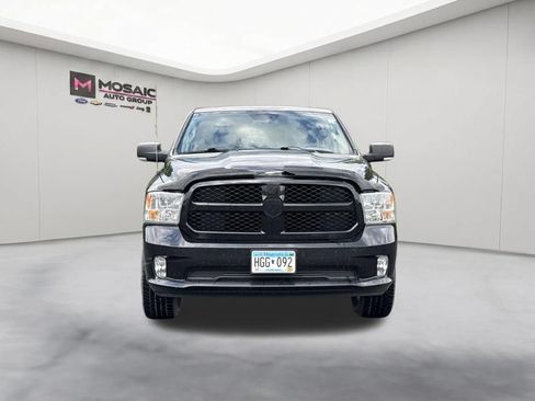 Used 2015 RAM 1500 Express AWD/4WD image 3