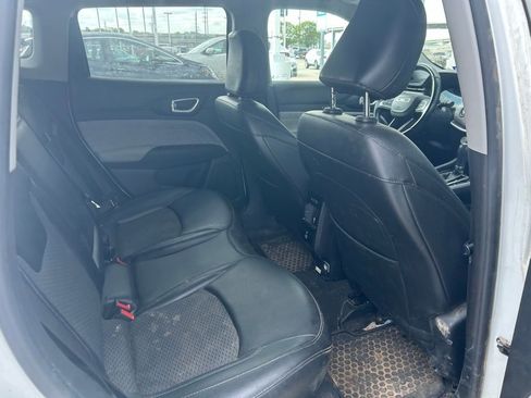 Used 2022 Jeep Compass Latitude w/ Convenience Group image 4