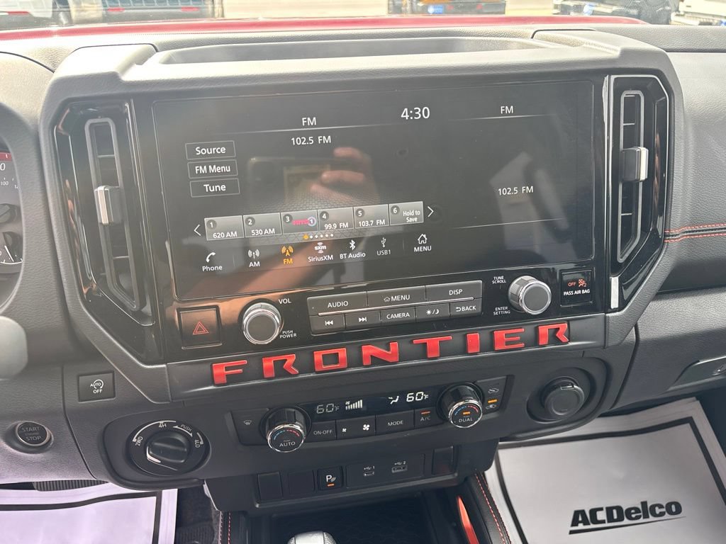 Used 2025 Nissan Frontier PRO-4X AWD/4WD image 27