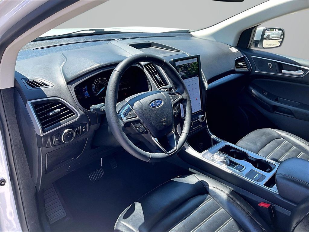 Used 2024 Ford Edge SEL w/ Convenience Package AWD/4WD image 15