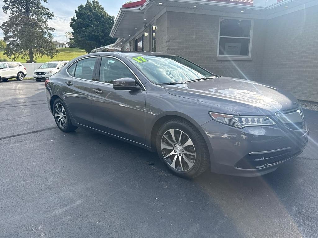 Used 2017 Acura TLX FWD image 3