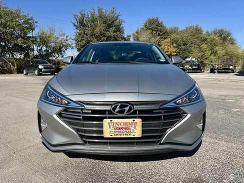 Used 2020 Hyundai Elantra SE image 8