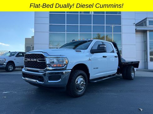 Used 2024 RAM 3500 SLT w/ Quick Order Package 2YG SLT AWD/4WD image 1