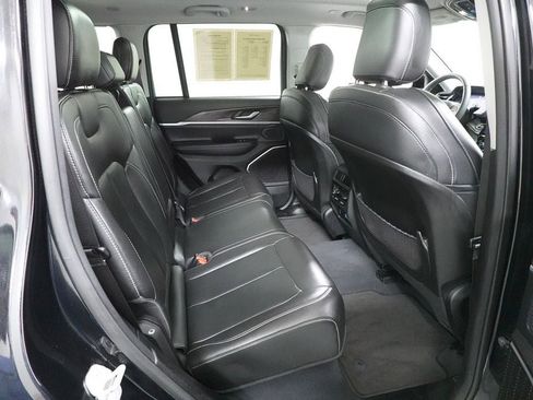 Used 2023 Jeep Grand Cherokee 4WD 4xe image 16