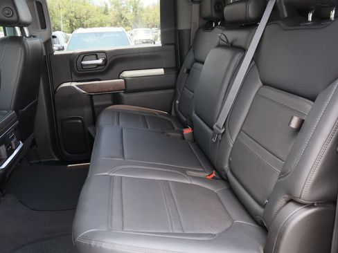 Certified 2022 GMC Sierra 3500 Denali w/ Technology Package AWD/4WD image 27