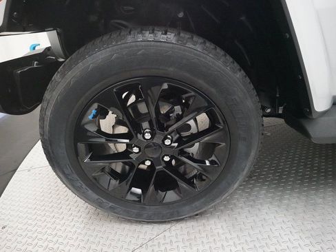 Used 2022 Jeep Wrangler Unlimited Sahara image 26