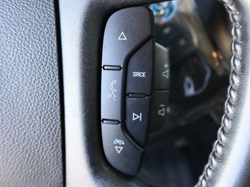 Used 2023 GMC Savana 2500 w/ Driver Convenience Package image 20