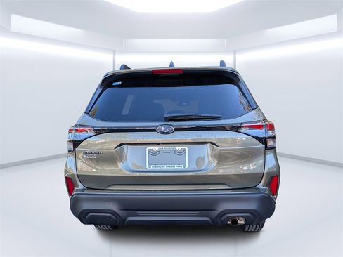New 2026 Subaru Forester Premium image 4