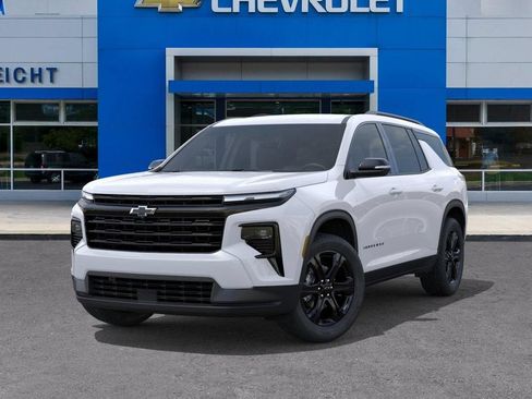 New 2027 Chevrolet Traverse LT w/ Midnight/Sport Edition AWD/4WD image 6