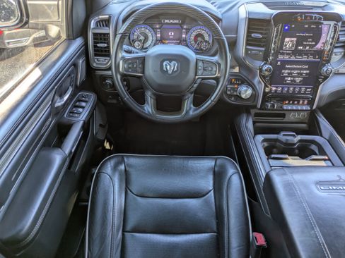 Used 2021 RAM 1500 Limited image 4