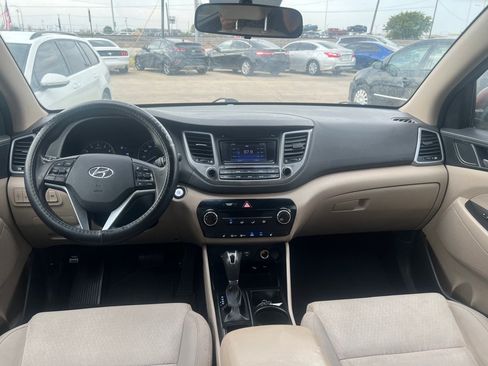 Used 2016 Hyundai Tucson Sport FWD image 19