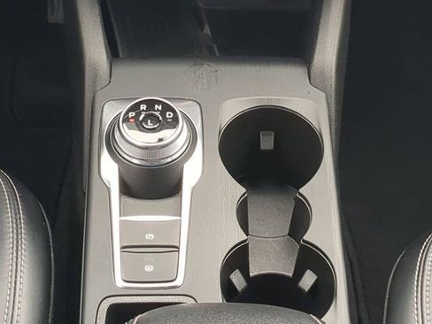 Used 2024 Ford Escape Platinum image 17