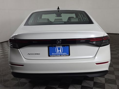 New 2026 Honda Accord SE image 7