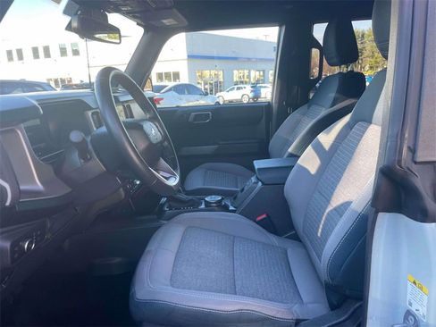 Used 2022 Ford Bronco Outer Banks image 13