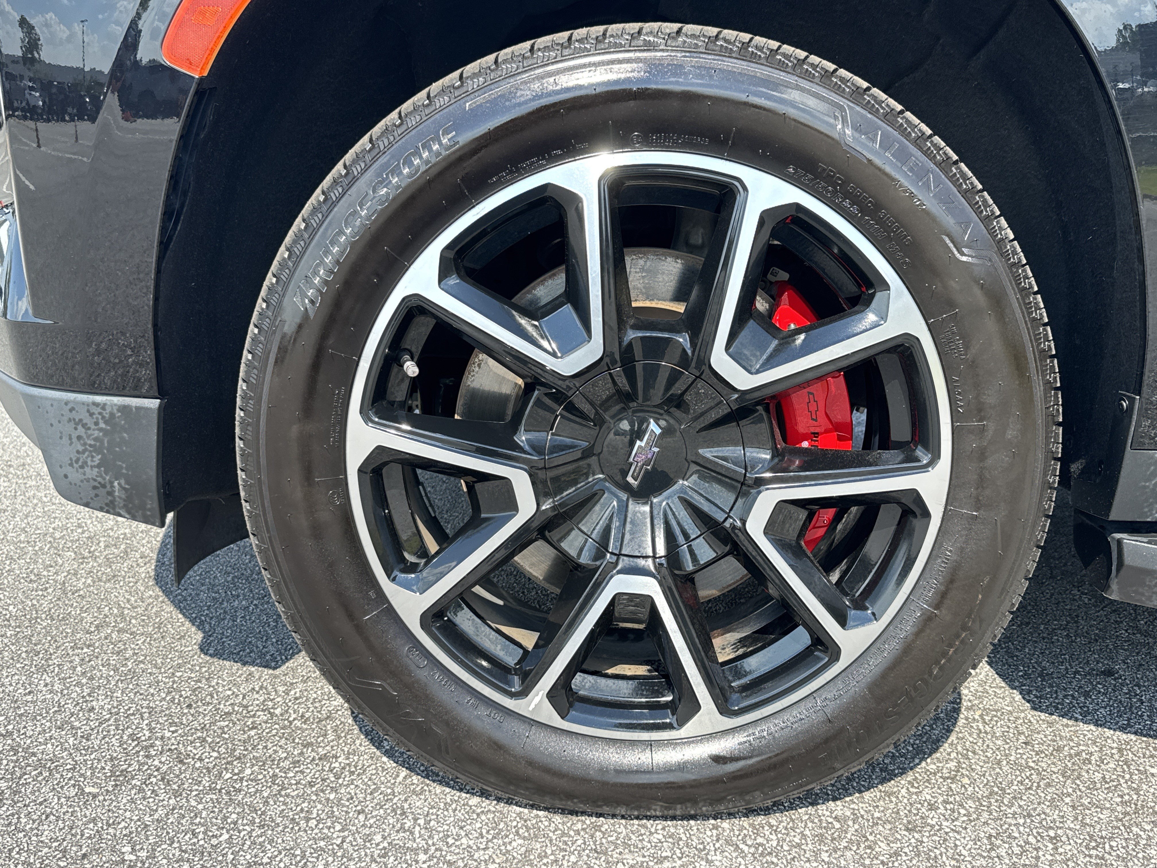 Used 2022 Chevrolet Tahoe RST w/ Luxury Package AWD/4WD image 12