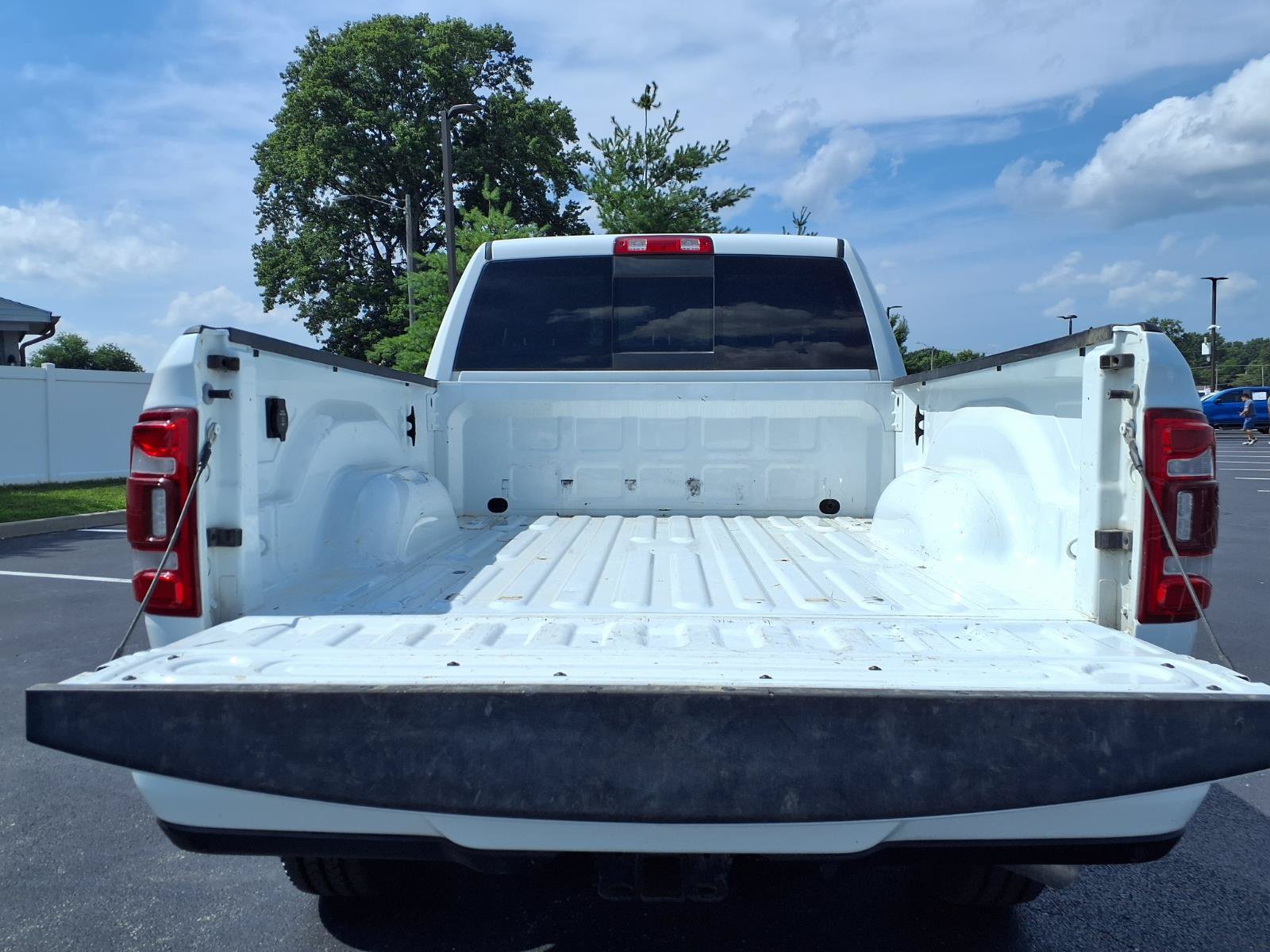 Used 2024 RAM 2500 Laramie w/ Safety Group AWD/4WD image 25