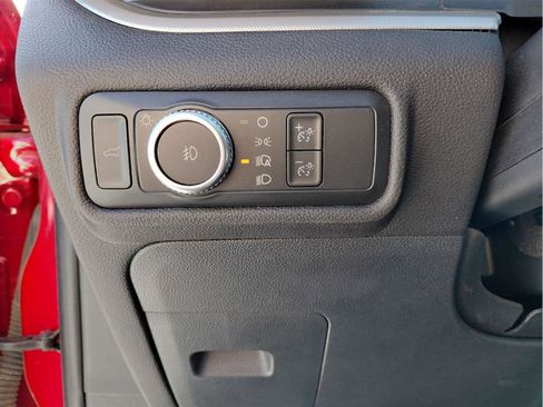 Used 2022 Ford Explorer XLT w/ Equipment Group 202A image 27