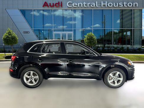 Certified 2023 Audi Q5 2.0T Premium w/ Convenience Package image 8