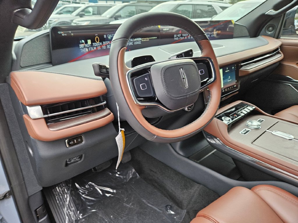 New 2027 Lincoln Navigator Reserve AWD/4WD image 20