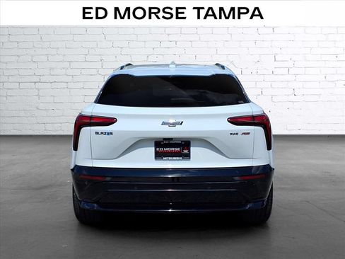 Used 2024 Chevrolet Blazer EV RS AWD/4WD image 4
