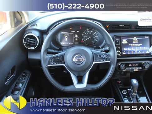 Used 2021 Nissan Kicks SV image 15