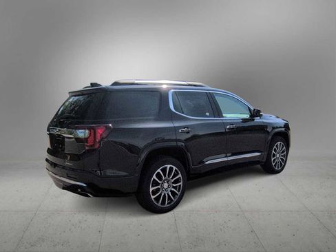 Used 2021 GMC Acadia Denali w/ Denali Ultimate Package AWD/4WD image 8
