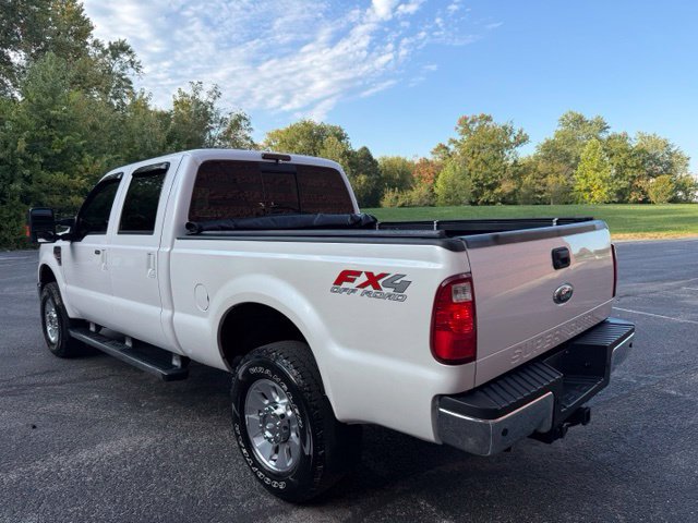 Used 2010 Ford F350 4x4 Crew Cab Super Duty image 6