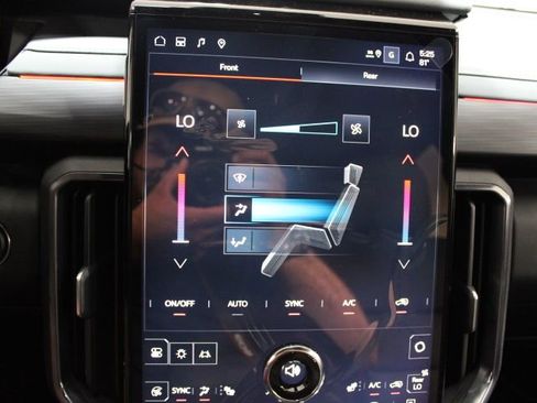 New 2025 GMC Acadia AT4 w/ Super Cruise Package image 30