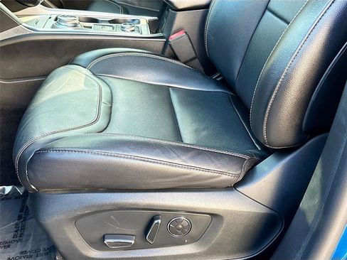 Used 2020 Ford Explorer ST w/ Premium Technology Package image 21