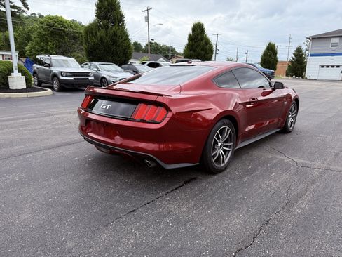 Used 2016 Ford Mustang GT Premium image 7