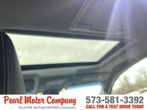 Used 2019 Chevrolet Tahoe Premier image 22