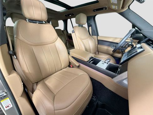 Certified 2024 Land Rover Range Rover SE AWD/4WD image 28