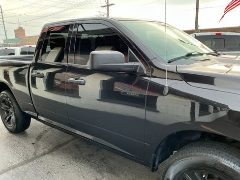 Used 2017 RAM 1500 Express w/ Black Ram 1500 Express Group image 25