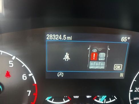 Used 2024 Ford Maverick XL image 14