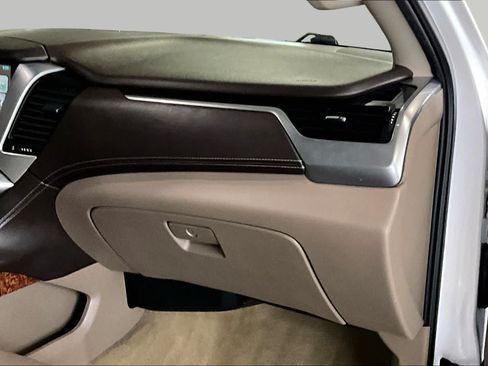 Used 2017 Chevrolet Tahoe Premier RWD image 19