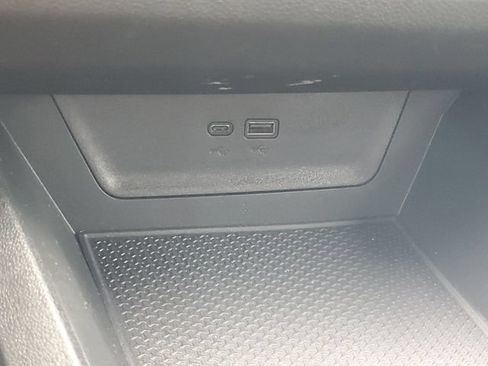 Used 2025 Chevrolet Equinox LT w/ Safety and Technology Package AWD/4WD image 31