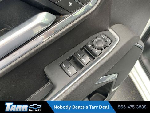 Used 2025 GMC Sierra 1500 SLT AWD/4WD image 15
