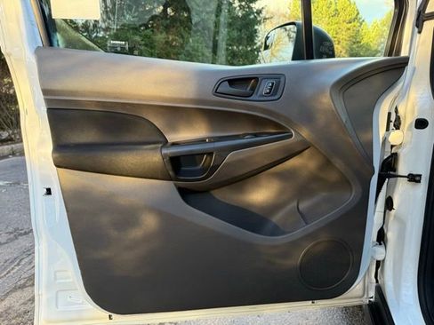 Used 2019 Ford Transit Connect XL image 21