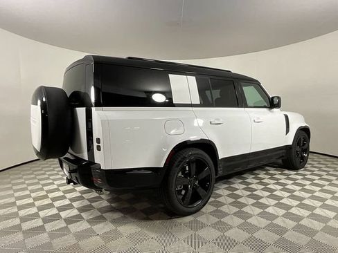 Used 2026 Land Rover Defender 130 V8 AWD/4WD image 2