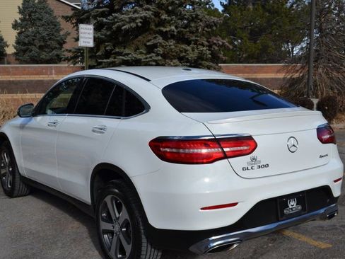 Used 2017 Mercedes-Benz GLC 300 4MATIC image 10