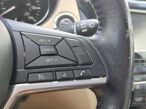 Certified 2020 Nissan Rogue SV image 23