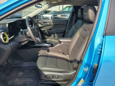 Used 2025 Chevrolet Trax ACTIV w/ Driver Confidence Package FWD image 14