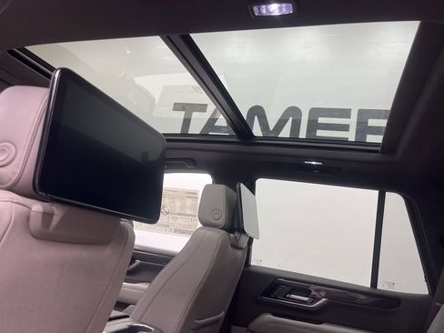 New 2026 GMC Yukon Elevation w/ Elevation Premium Package image 13